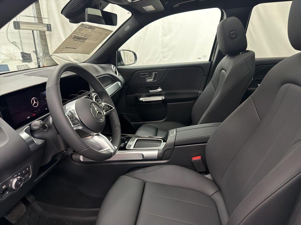 new 2026 Mercedes-Benz GLB 250 car, priced at $50,395
