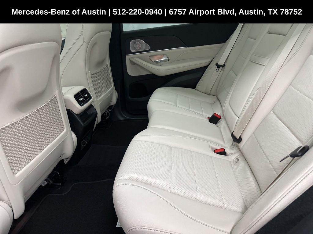 new 2025 Mercedes-Benz GLE 350 car, priced at $70,420