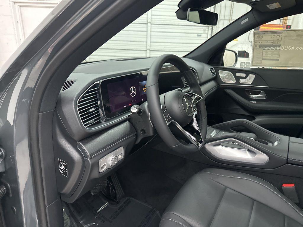 new 2026 Mercedes-Benz GLE 450 car, priced at $79,700