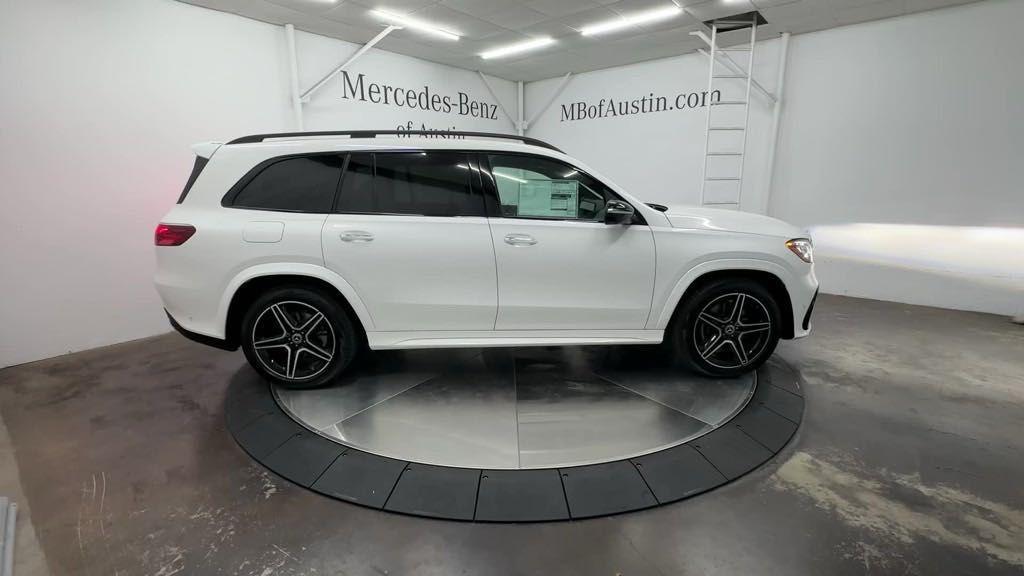 new 2025 Mercedes-Benz GLS 450 car, priced at $97,880