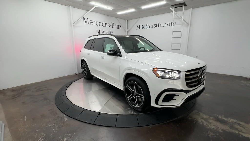 new 2025 Mercedes-Benz GLS 450 car, priced at $97,880