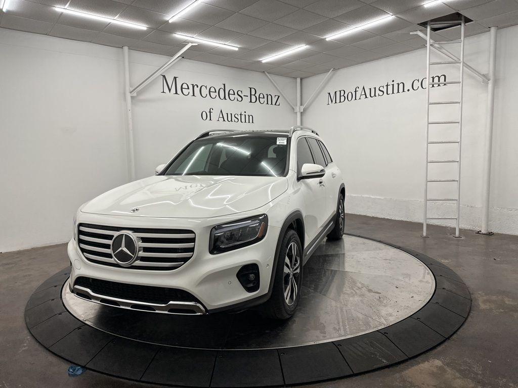 used 2025 Mercedes-Benz GLB 250 car, priced at $42,900