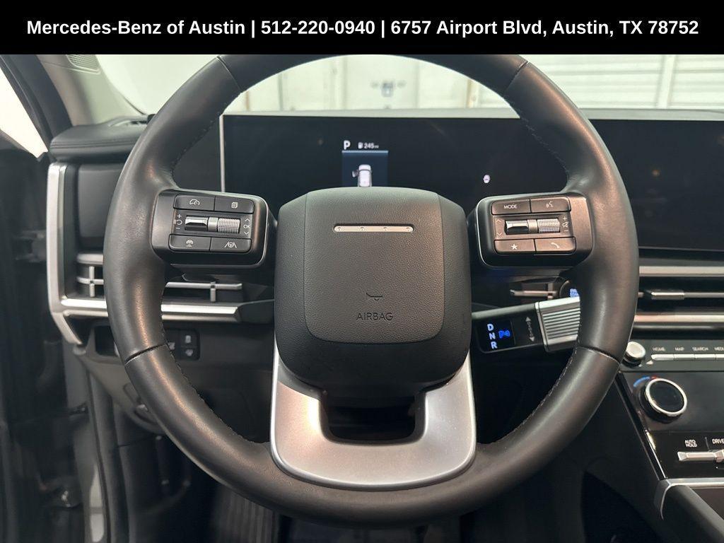 used 2024 Hyundai Santa Fe car, priced at $32,500