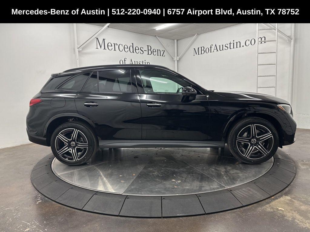 new 2025 Mercedes-Benz GLC 300 car, priced at $60,460