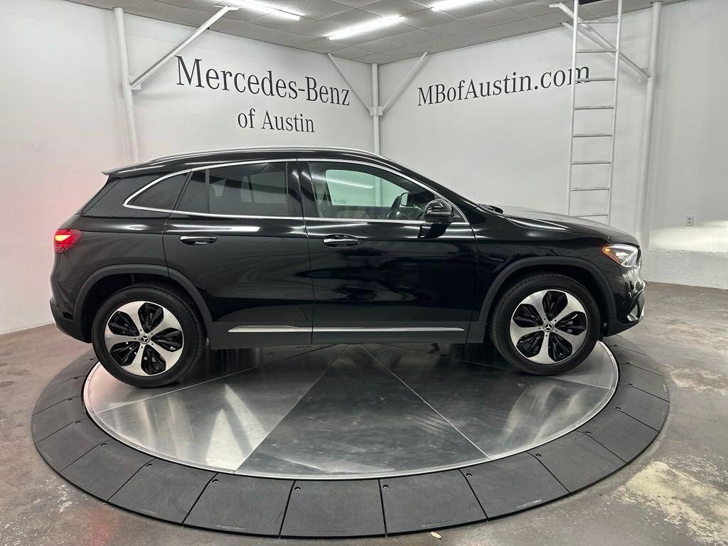 new 2025 Mercedes-Benz GLA 250 car, priced at $49,210