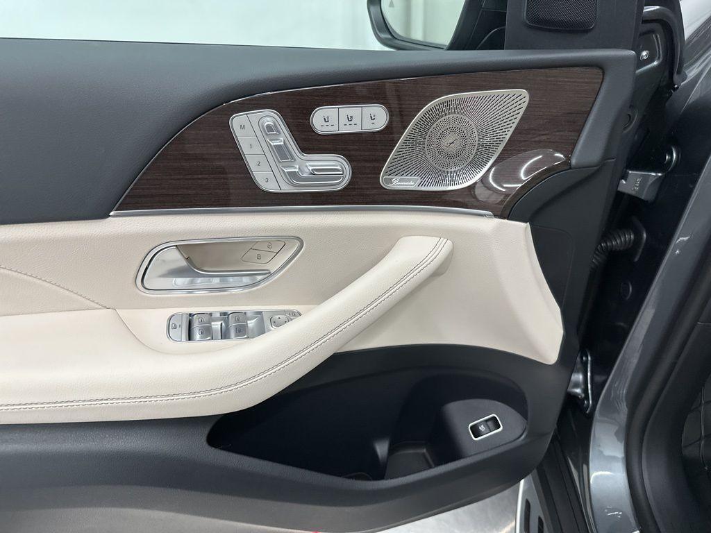 new 2026 Mercedes-Benz GLE 350 car, priced at $72,555