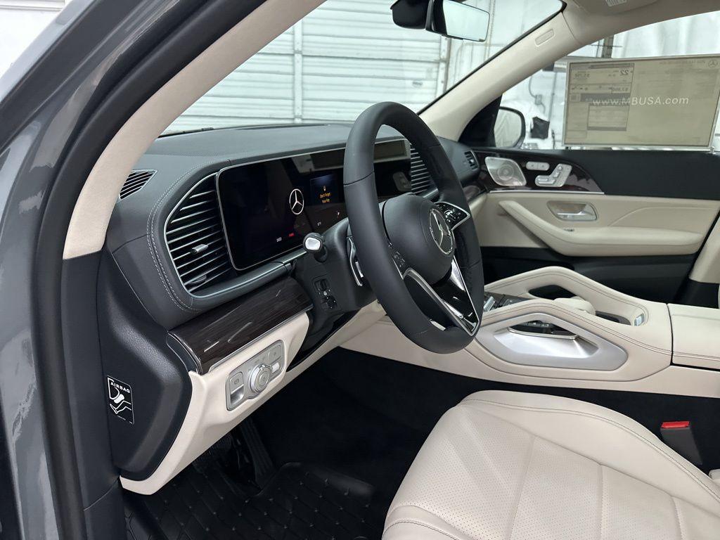 new 2026 Mercedes-Benz GLE 350 car, priced at $72,555