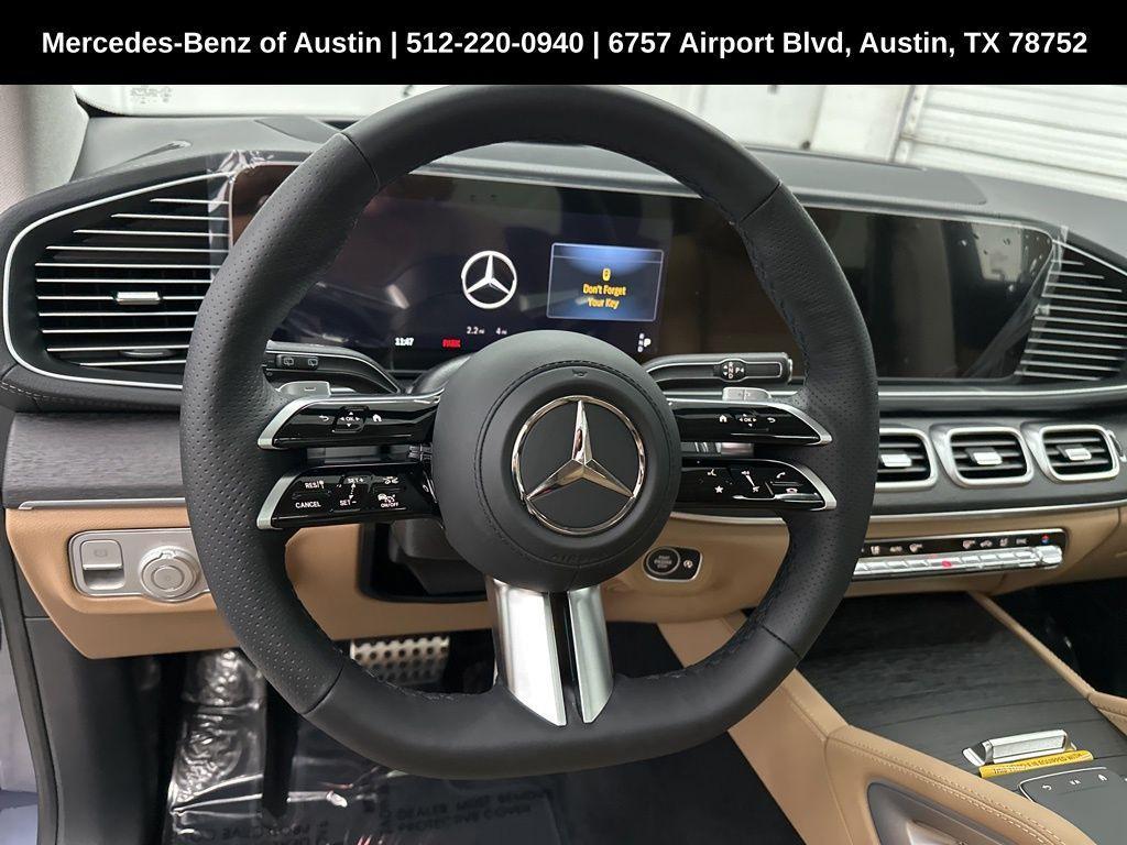 new 2025 Mercedes-Benz GLS 450 car, priced at $100,290