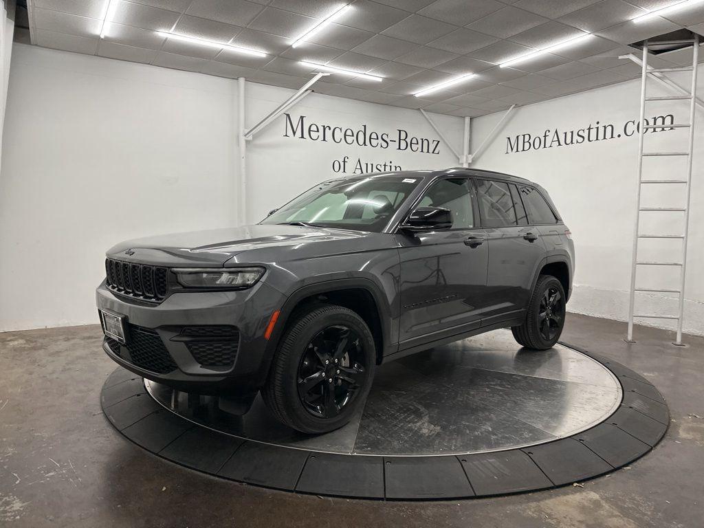 used 2023 Jeep Grand Cherokee car, priced at $30,900