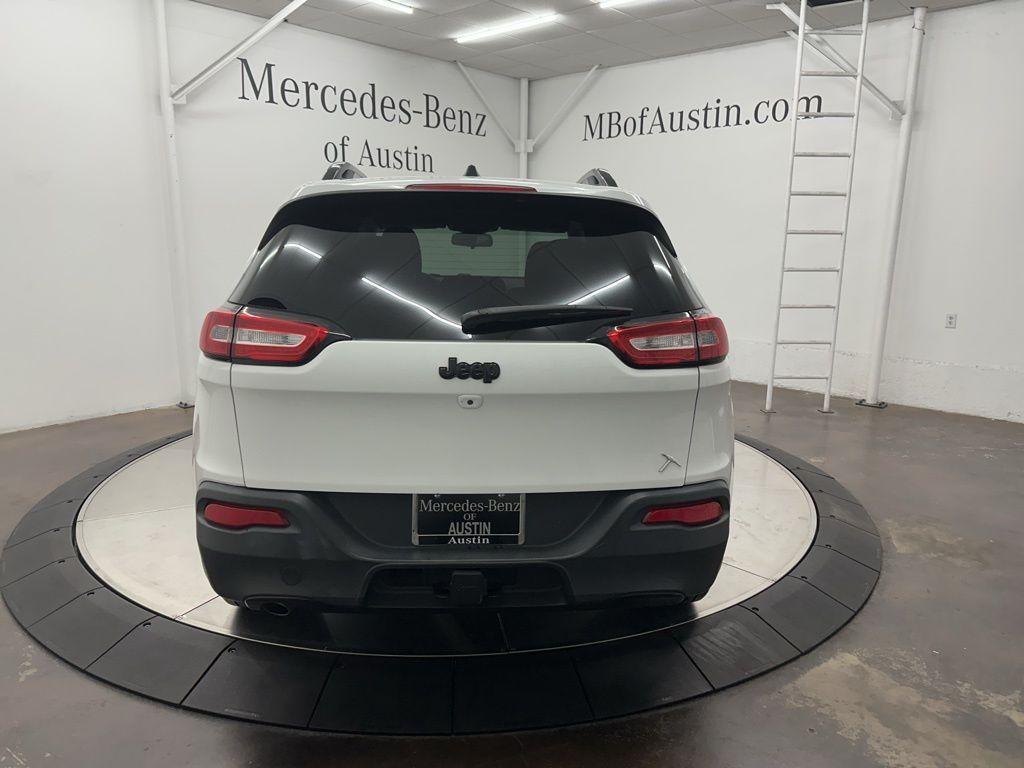 used 2018 Jeep Cherokee car, priced at $12,900