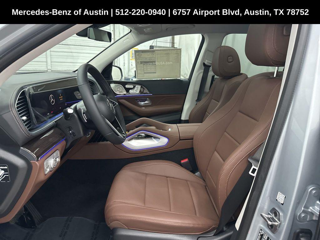 new 2025 Mercedes-Benz GLS 450 car, priced at $92,395