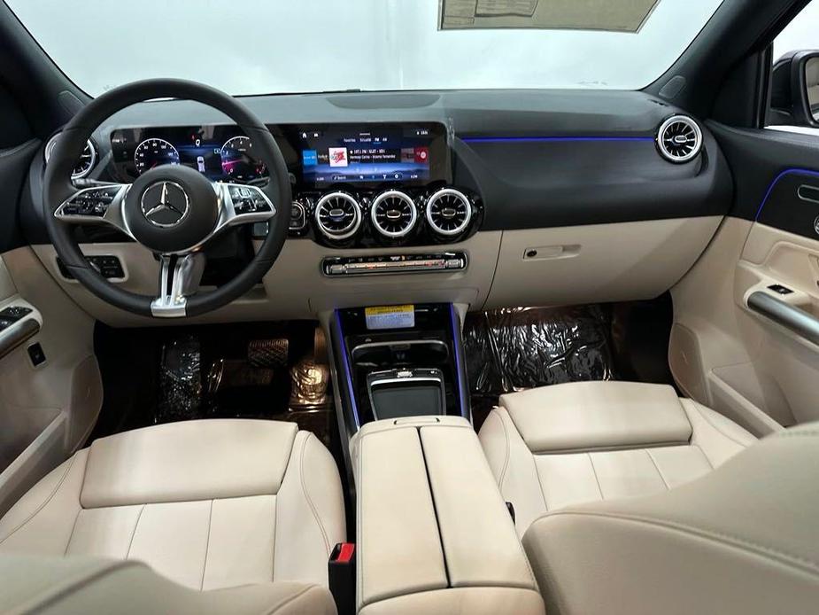 new 2025 Mercedes-Benz GLA 250 car, priced at $49,210