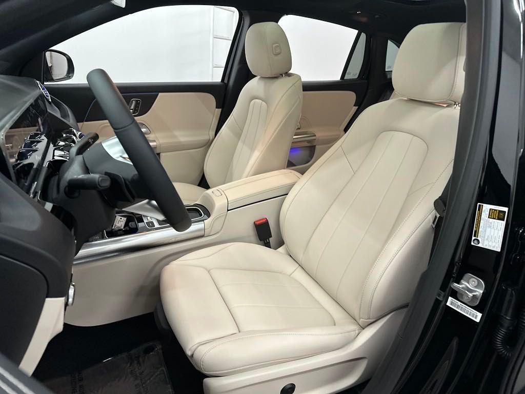 used 2025 Mercedes-Benz GLA 250 car, priced at $49,210