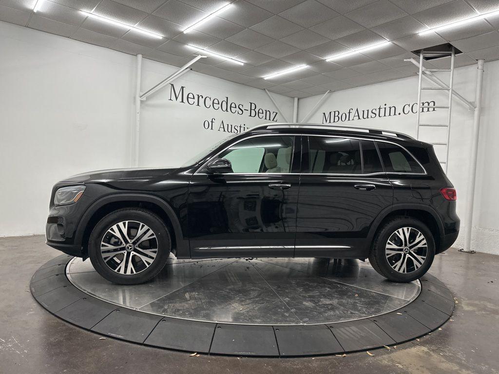 new 2025 Mercedes-Benz GLB 250 car, priced at $59,480