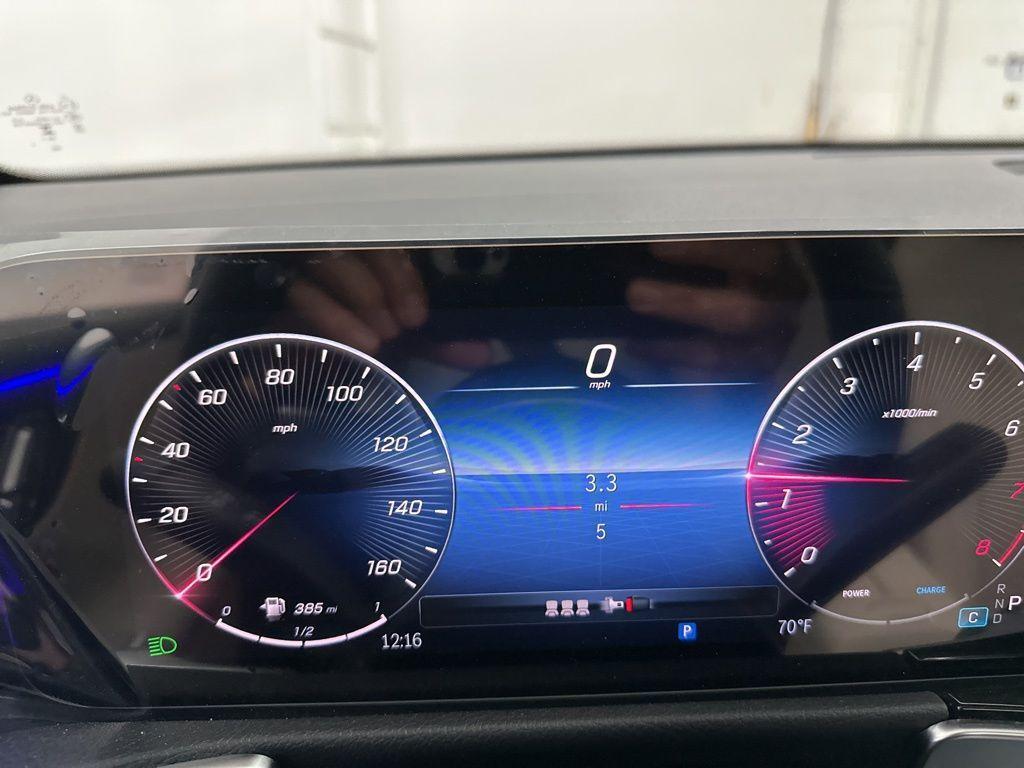 new 2025 Mercedes-Benz GLB 250 car, priced at $59,480