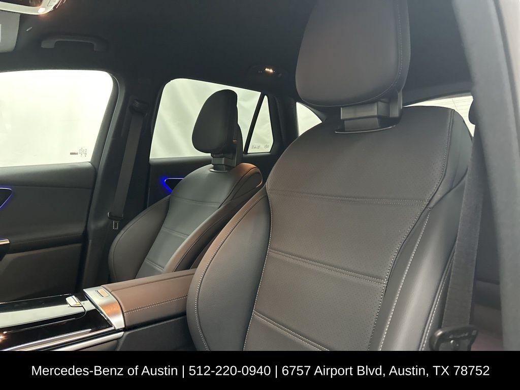 used 2025 Mercedes-Benz GLC 300 car, priced at $41,900