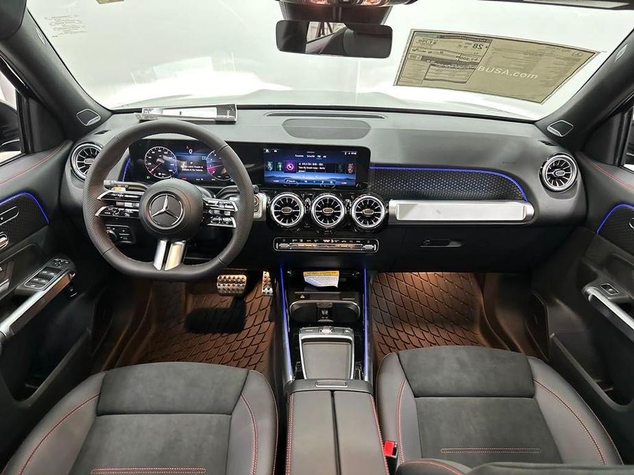 new 2024 Mercedes-Benz GLB 250 car, priced at $53,375