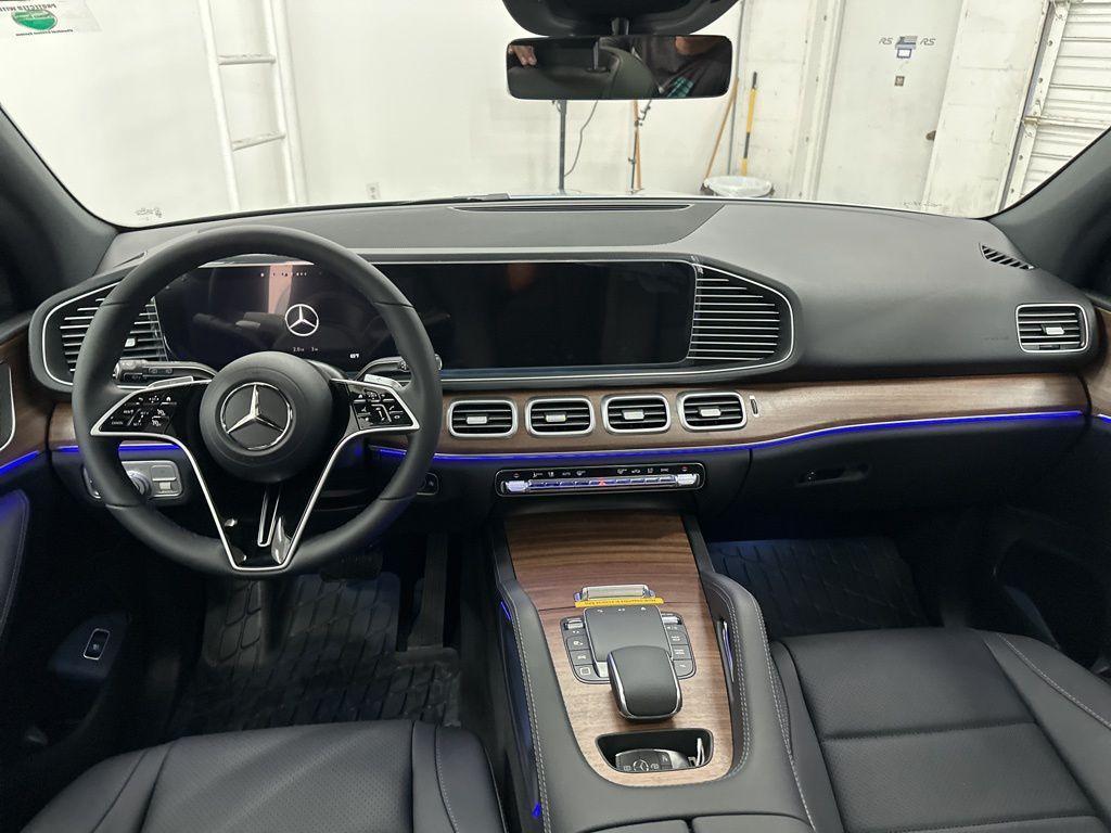 new 2025 Mercedes-Benz GLE 350 car, priced at $69,715