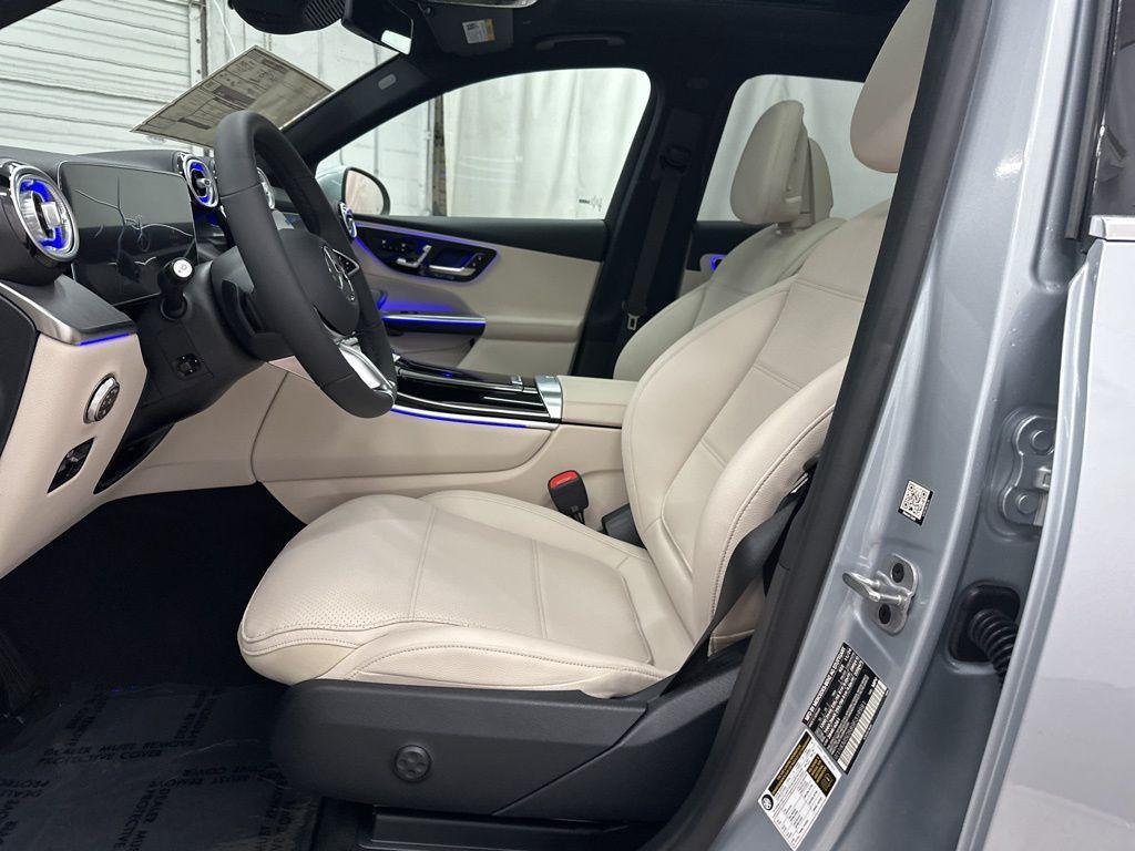 new 2025 Mercedes-Benz GLC 350e car, priced at $68,160