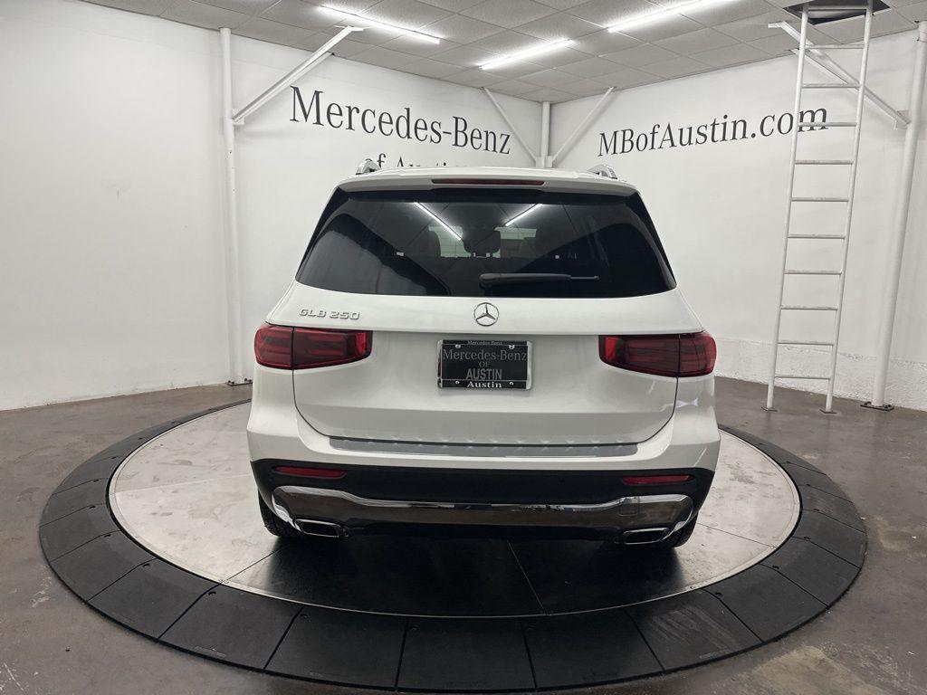 new 2026 Mercedes-Benz GLB 250 car, priced at $51,165