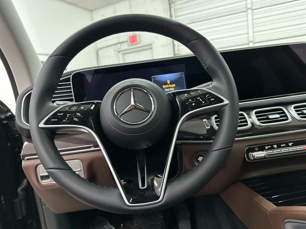 new 2025 Mercedes-Benz GLE 450e car, priced at $76,610