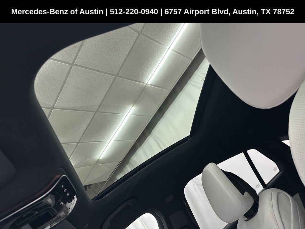 new 2025 Mercedes-Benz GLC 300 car, priced at $66,920