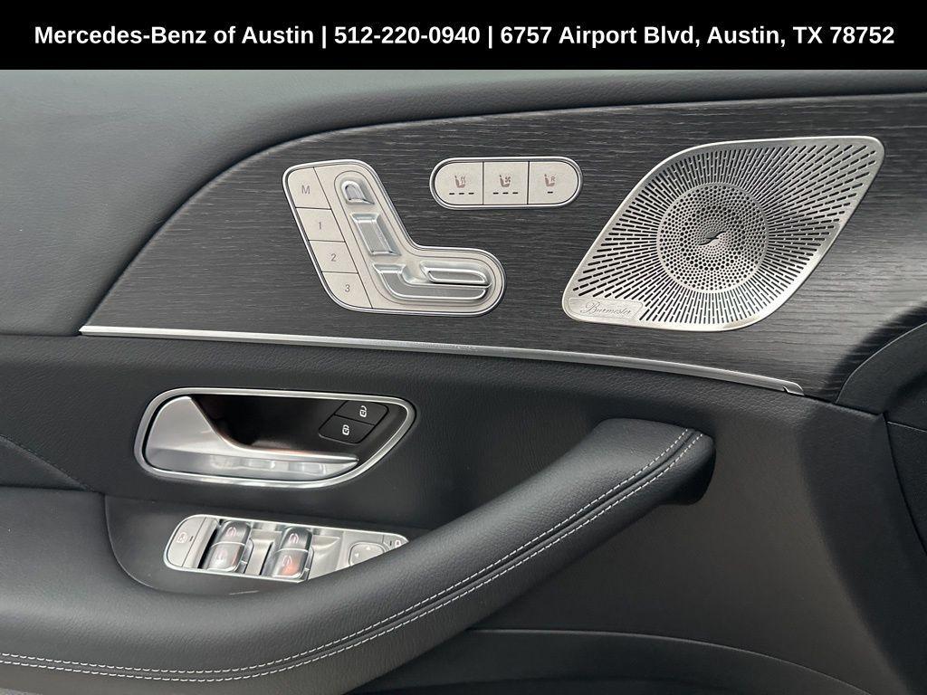 new 2025 Mercedes-Benz GLS 450 car, priced at $97,455