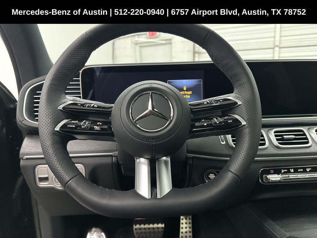 new 2025 Mercedes-Benz GLS 450 car, priced at $97,455