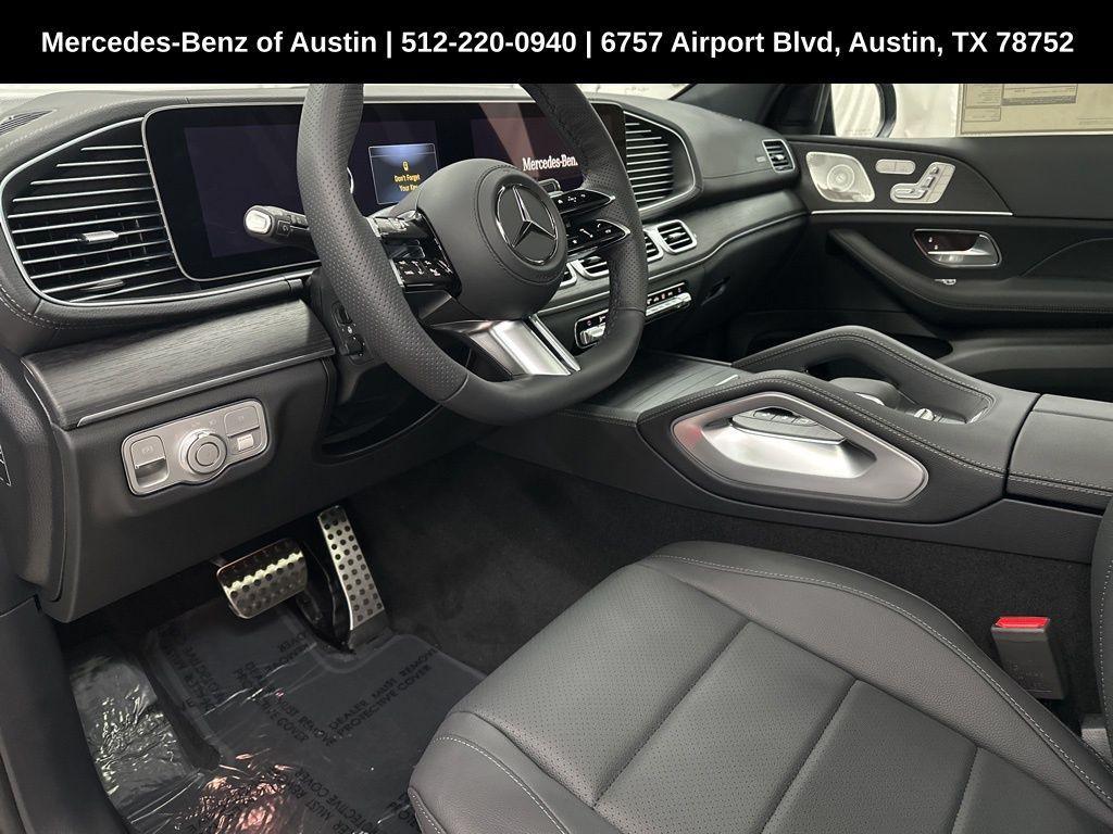 new 2025 Mercedes-Benz GLS 450 car, priced at $97,455