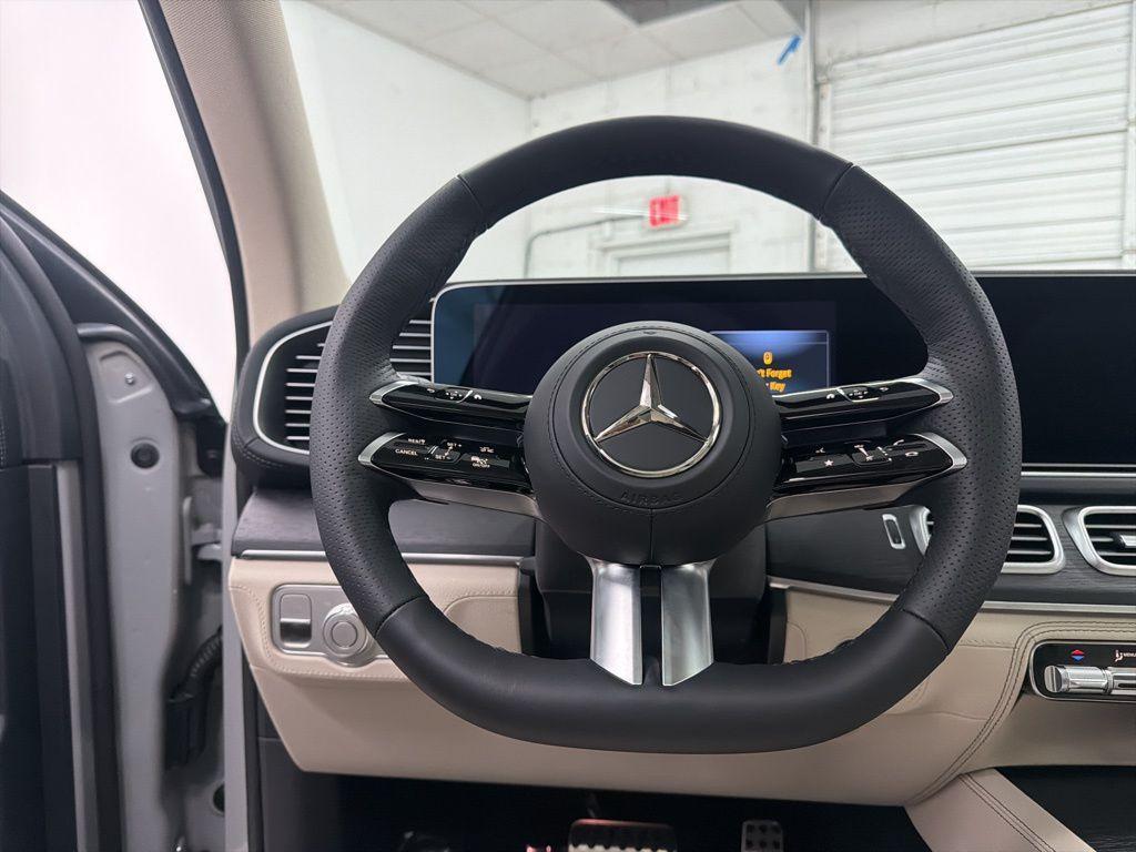 new 2026 Mercedes-Benz GLS 450 car, priced at $101,130