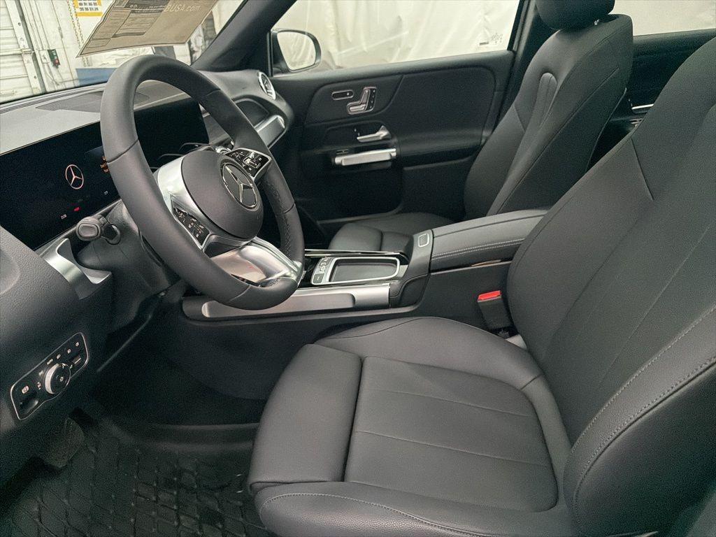 new 2026 Mercedes-Benz GLB 250 car, priced at $50,095