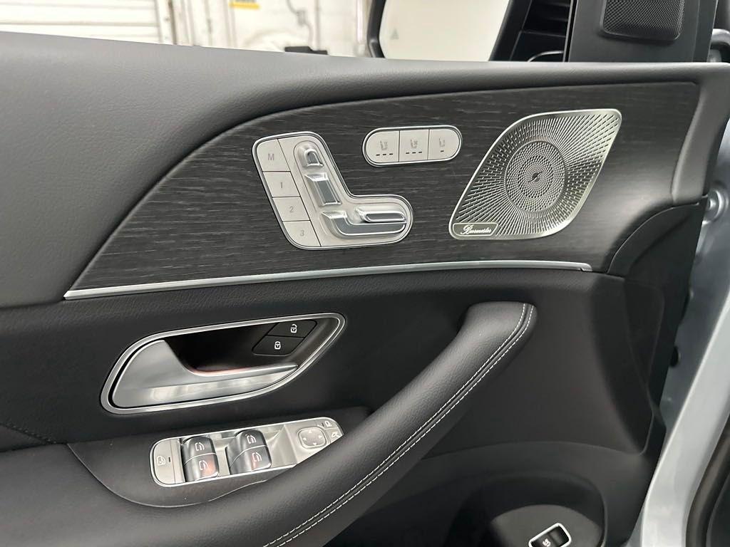 used 2025 Mercedes-Benz GLE 350 car, priced at $73,655