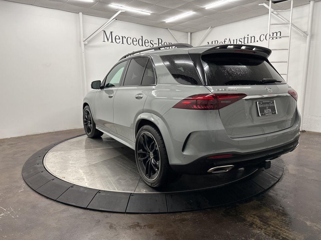 new 2025 Mercedes-Benz GLE 580 car, priced at $108,015