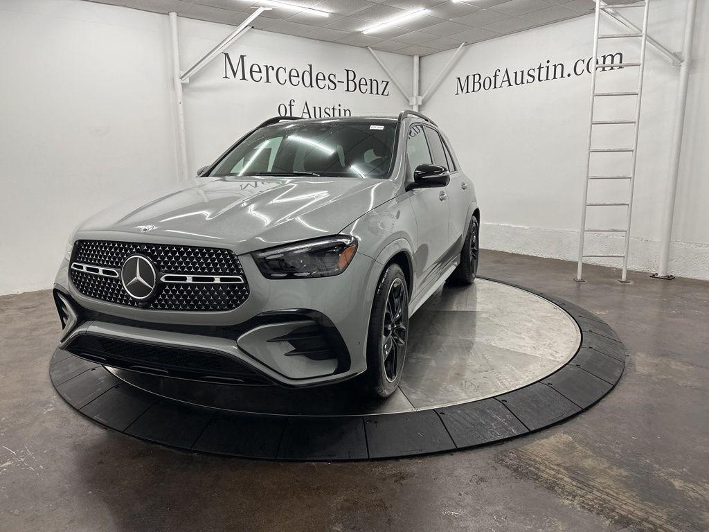 new 2025 Mercedes-Benz GLE 580 car, priced at $108,015