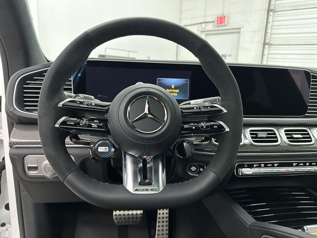 new 2025 Mercedes-Benz AMG GLE 63 car, priced at $141,060