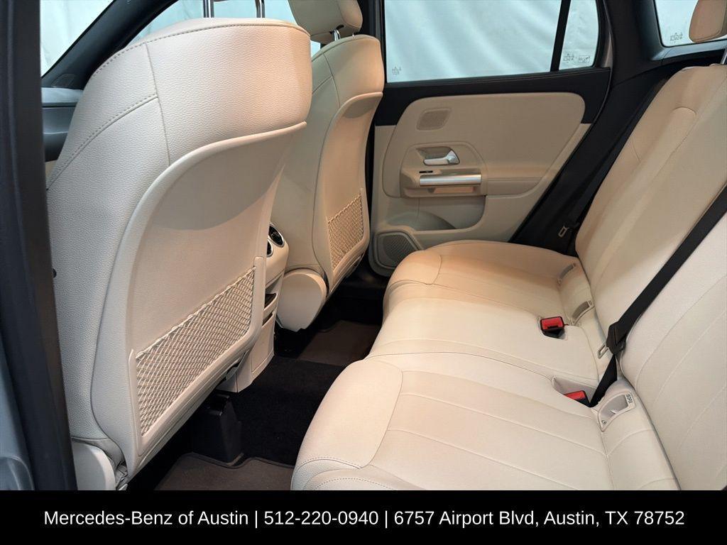 used 2025 Mercedes-Benz GLA 250 car, priced at $38,900