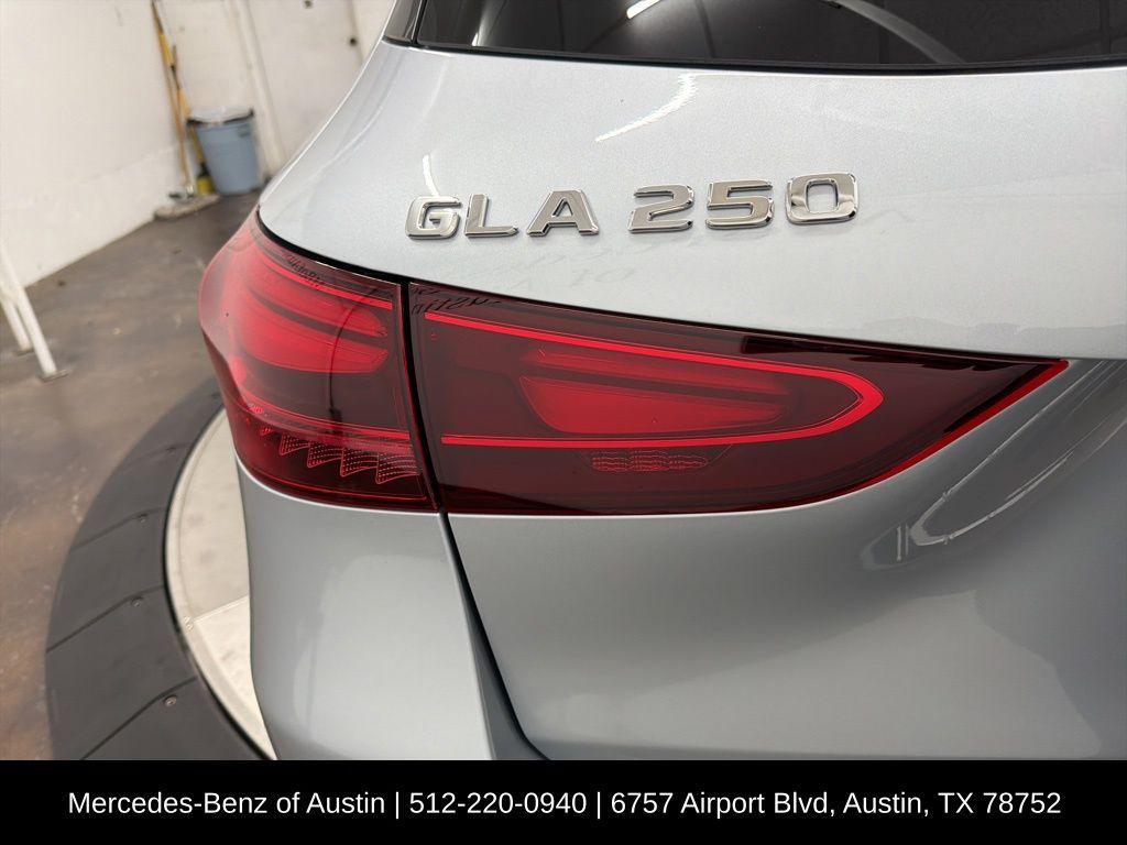 used 2025 Mercedes-Benz GLA 250 car, priced at $38,900