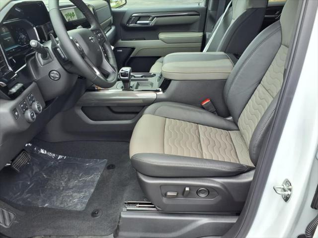 new 2025 Chevrolet Silverado 1500 car, priced at $73,990