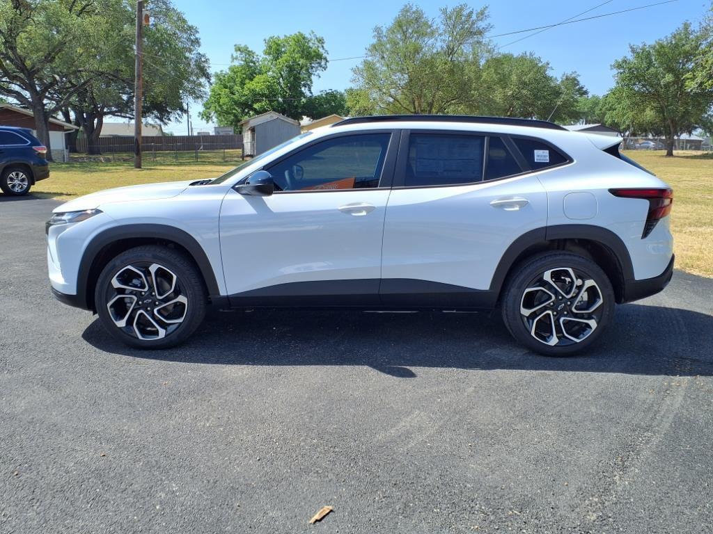new 2025 Chevrolet Trax car, priced at $25,700