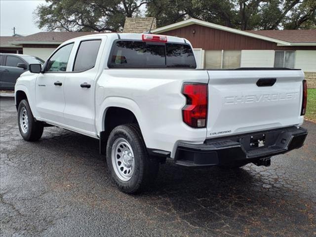 new 2024 Chevrolet Colorado car, priced at $33,050