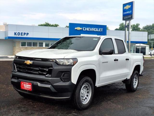 new 2024 Chevrolet Colorado car, priced at $33,050