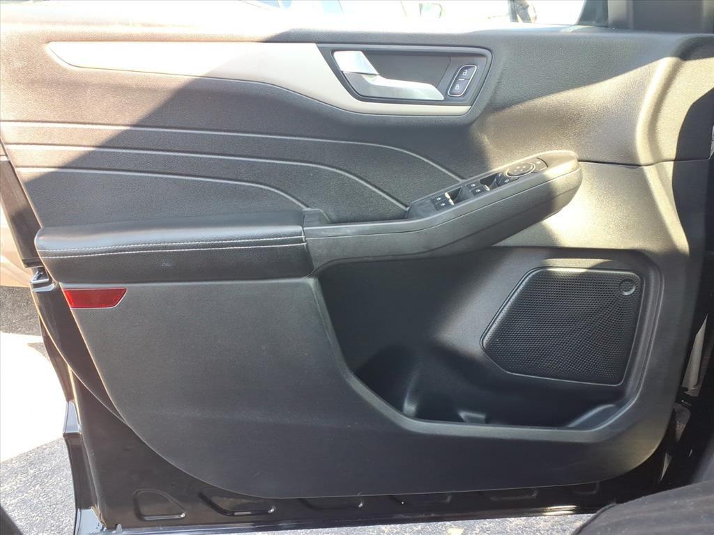 used 2021 Ford Escape car, priced at $16,494