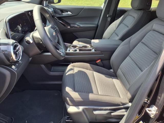 new 2026 Chevrolet Equinox car, priced at $29,500