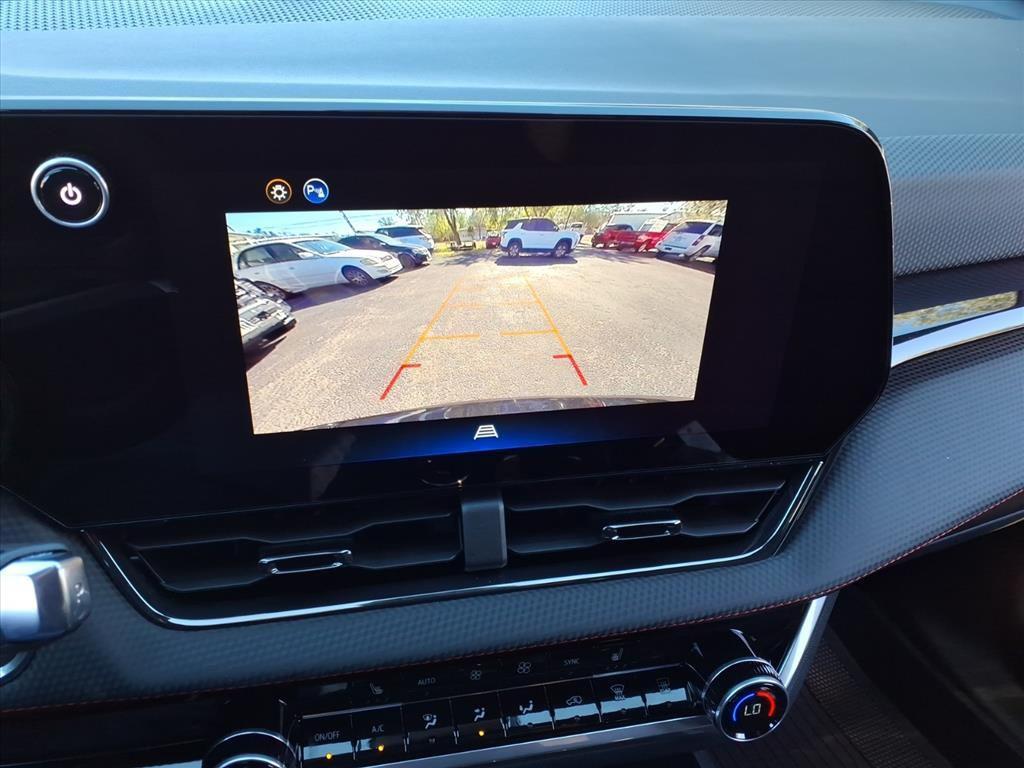 new 2026 Chevrolet Equinox car, priced at $34,720