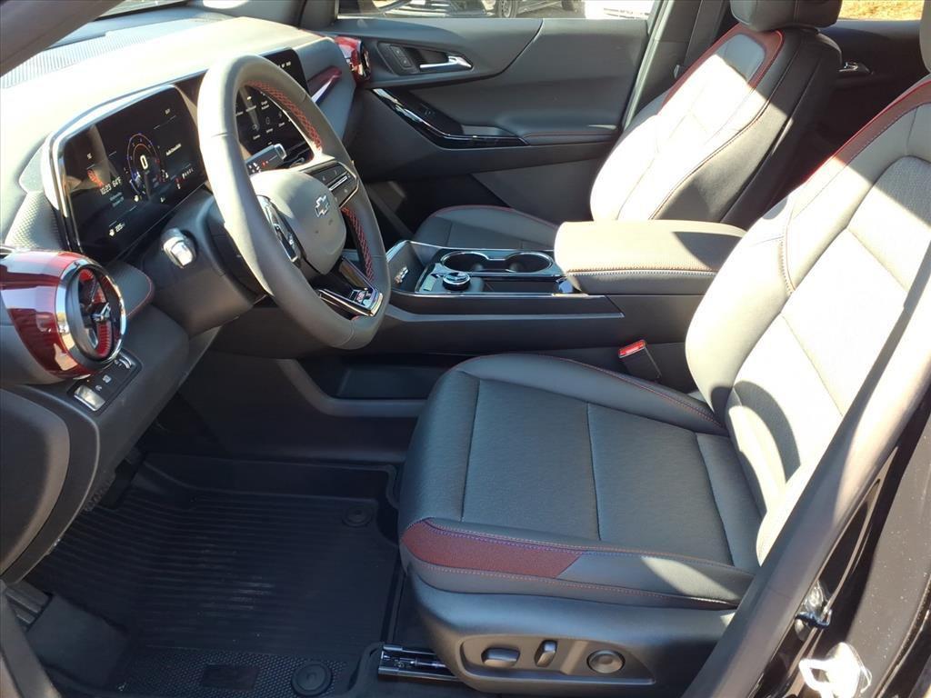 new 2026 Chevrolet Equinox car, priced at $34,720