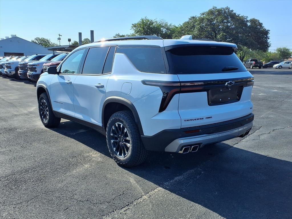 new 2026 Chevrolet Traverse car, priced at $54,950