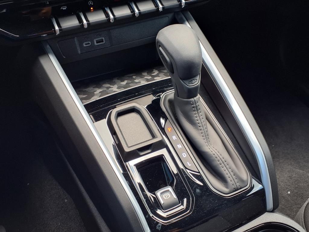 new 2026 Chevrolet Colorado car, priced at $35,680