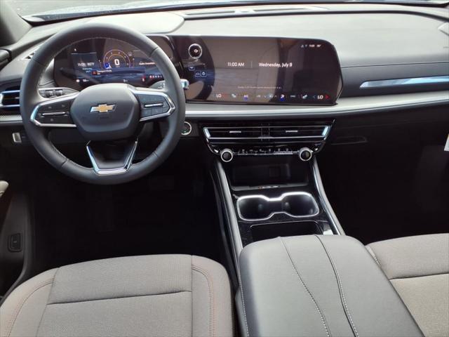 new 2025 Chevrolet Traverse car, priced at $43,060