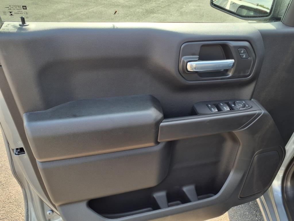 new 2025 Chevrolet Silverado 1500 car, priced at $40,980