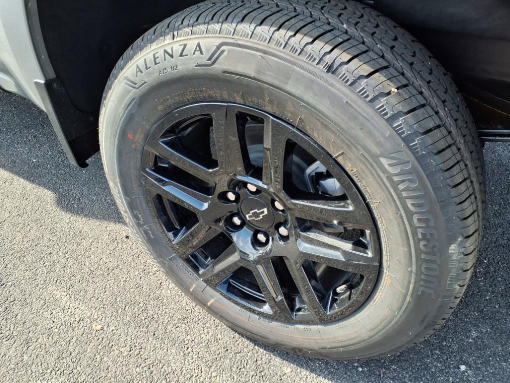 new 2025 Chevrolet Silverado 1500 car, priced at $40,980